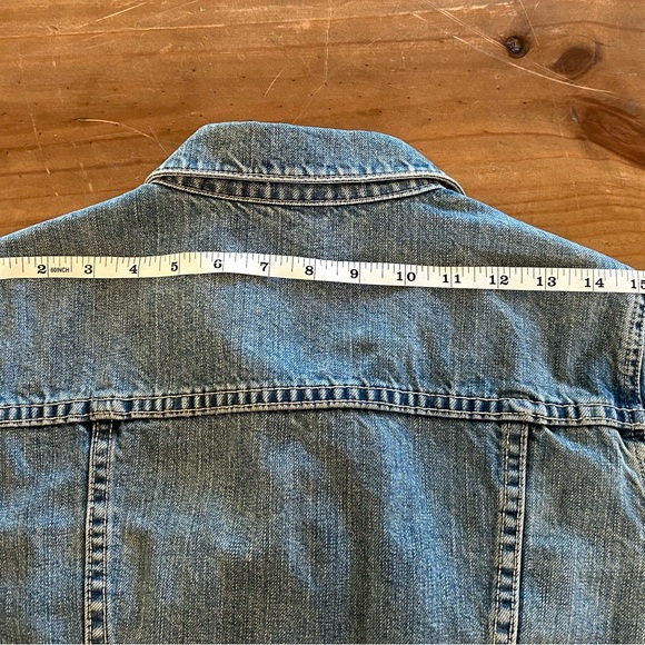 Lady’s J.crew Button Down Denim Jacket - Picture 8 of 11